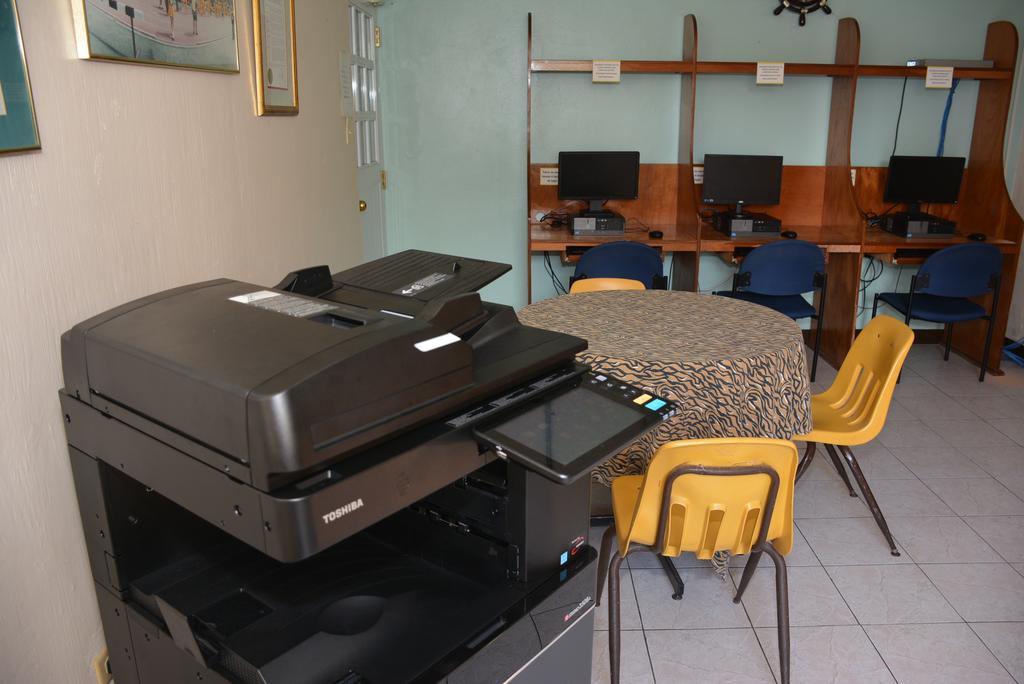 Hostal Universitario San Germán Extérieur photo